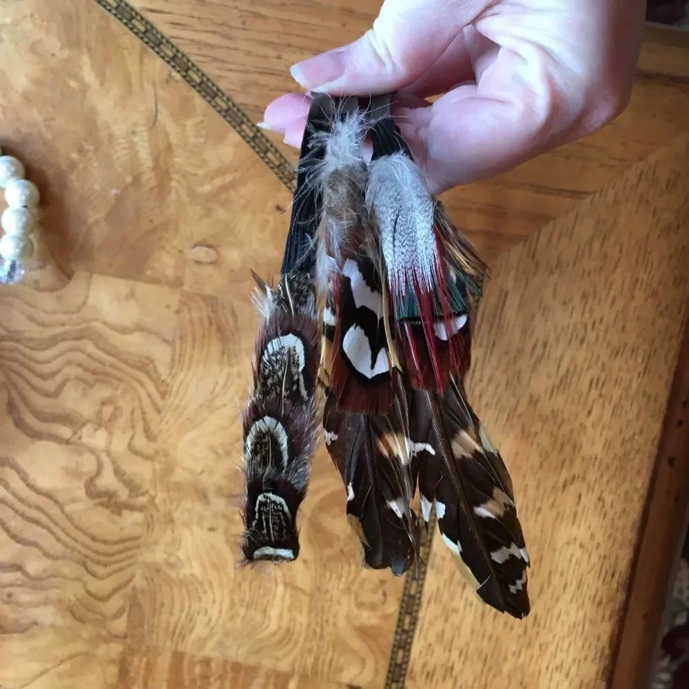 🎃 - FEATHER HEADBAND!! - Picture 3 of 8